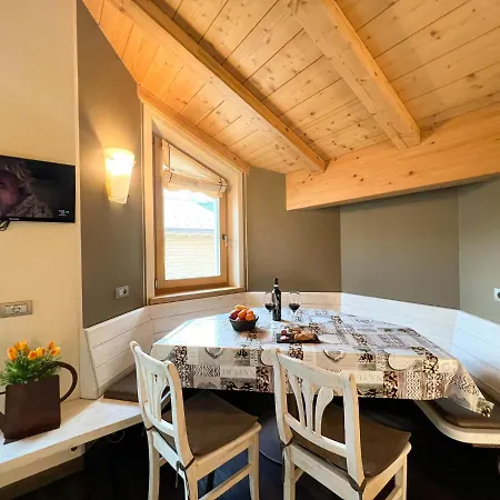 Cristallo Apartment